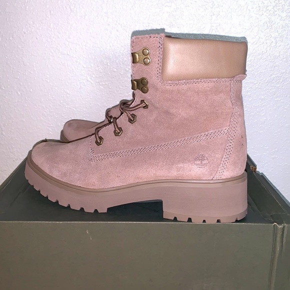 Women's Carnaby Cool 6 Inch Boot - Picture 4 of 11